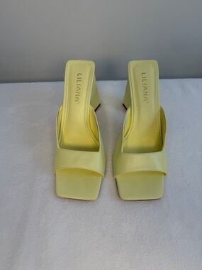 Liliana Yellow Block Heel Mule Sandals Square Toe Slip-On Heels Size 8.5